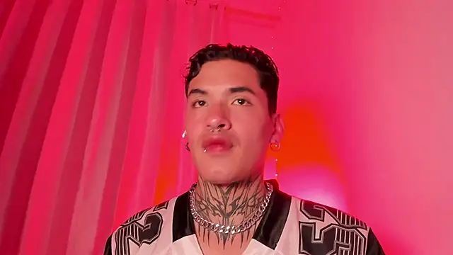 AlecBanne online show from December 13, 11:22 pm