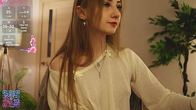 emilka milka online show from April 18, 1:13 pm