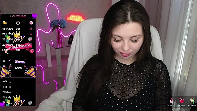 Deborah lowe online show from April 10, 3:52 pm