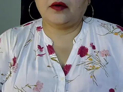 Snapshot of Soniya_Sha chatting on May 25, 10:30 pm Soniya Sha online show from May 25, 10:30 pm