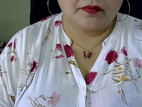 Snapshot of Soniya_Sha chatting on May 20, 8:22 am Soniya Sha online show from May 20, 8:22 am