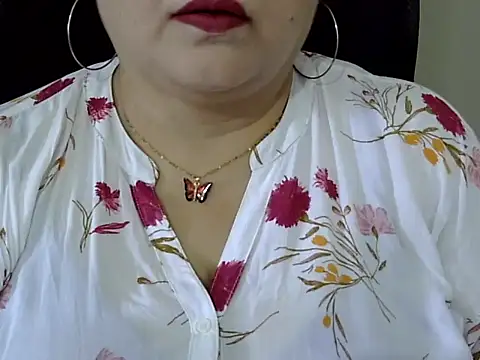 Snapshot of Soniya_Sha chatting on May 10, 7:12 am Soniya Sha online show from May 10, 7:12 am