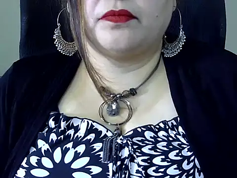 Soniya Sha online show from February 18, 8:22 am