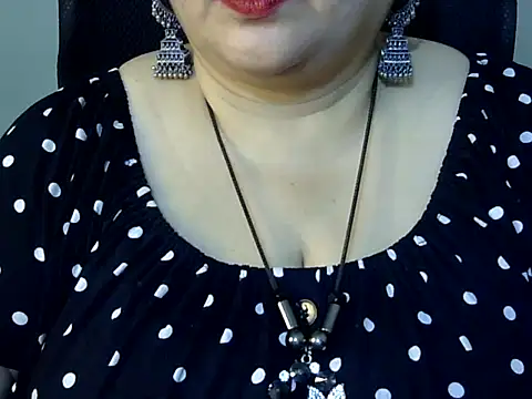 Soniya Sha online show from February 17, 7:11 pm