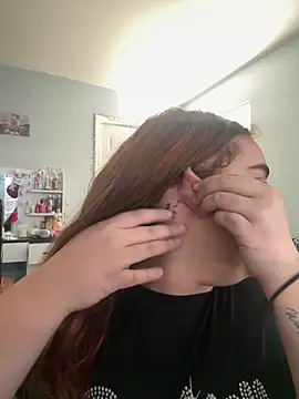 gassqueen101 online show from December 3, 3:22 pm