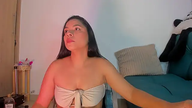 Snapshot of Nanny_11 chatting on February 20, 10:33 pm Nanny 11 online show from February 20, 10:33 pm