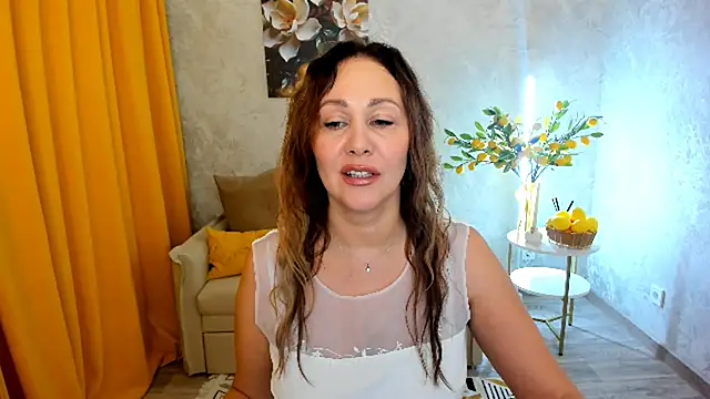 MilaUrban online show from March 29, 10:06 am