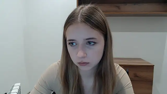 SweetBellaa  online show from December 16, 11:25 am