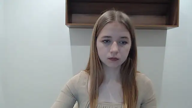 SweetBellaa  online show from December 21, 1:24 pm