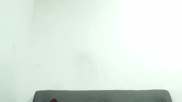 Seank Noszka online show from March 12, 6:45 pm