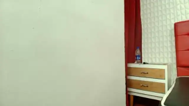 Snapshot of Elizabetth_Roman chatting on February 6, 8:16 pm Elizabetth Roman online show from February 6, 8:16 pm