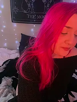 MaryMary  online show from January 9, 6:48 pm