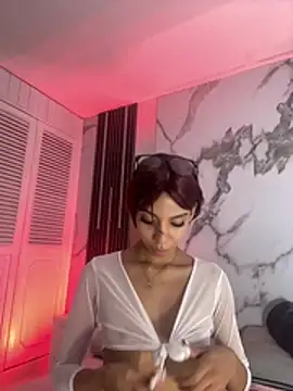 BellaHarpeer online show from April 22, 7:31 pm