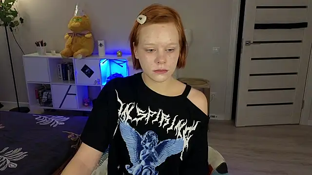 Snapshot of Lace_Thrill chatting on December 4, 10:53 pm Lace Thrill online show from December 4, 10:53 pm