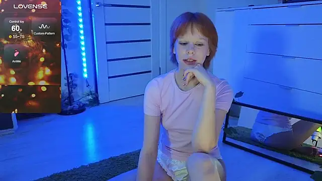 Lace Thrill online show from June 26, 9:31 pm