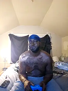 iLOVETRAY96 online show from December 18, 4:39 am