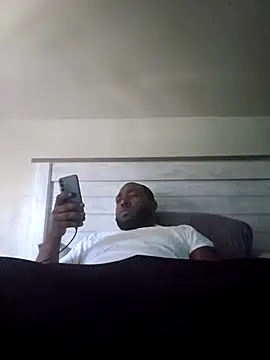 iLOVETRAY96 online show from February 26, 7:25 pm