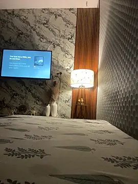 sissyhoney10 online show from March 27, 7:48 pm