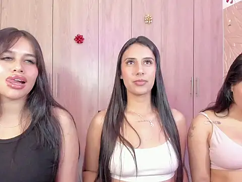 Miss samantha3  online show from January 5, 9:51 pm