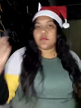 VaneandRossy online show from December 20, 4:37 am