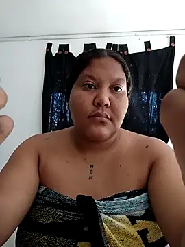 VaneandRossy online show from May 1, 12:43 pm