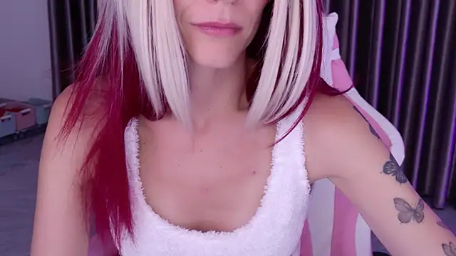 betty xoxoo online show from March 20, 12:28 pm