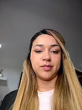 Aria Byers online show from January 10, 4:41 am