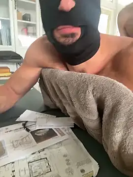 Muscle-WHORE online show from February 7, 12:35 pm