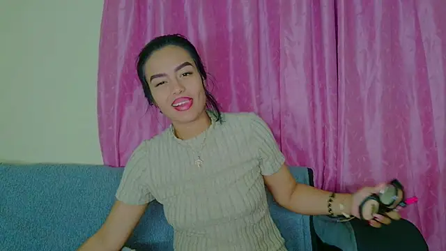 joyshe  vergara online show from December 22, 5:51 am