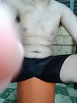 modelo hot online show from July 13, 1:05 am