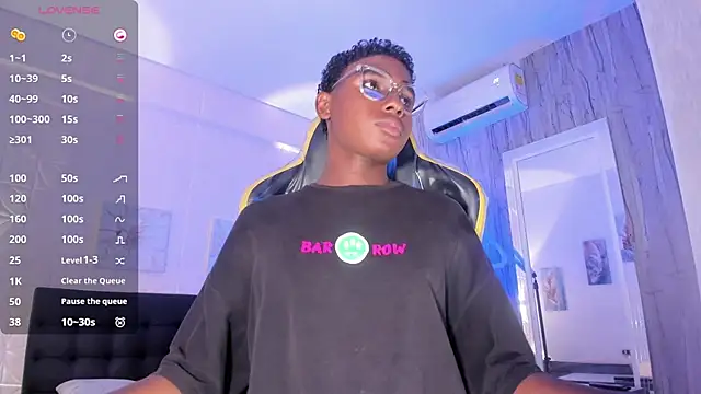 teylor lovee online show from March 12, 8:24 pm