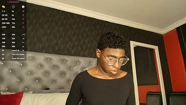 teylor lovee online show from March 7, 9:42 pm