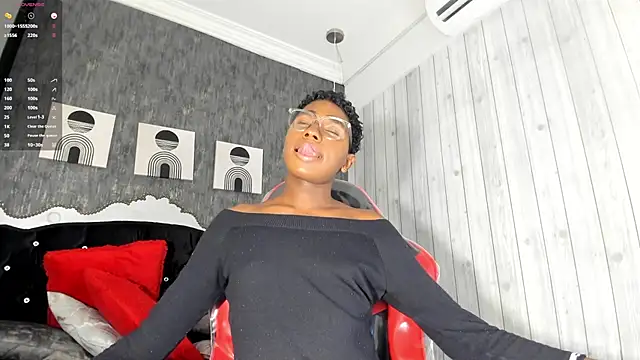 teylor lovee online show from March 25, 7:57 pm