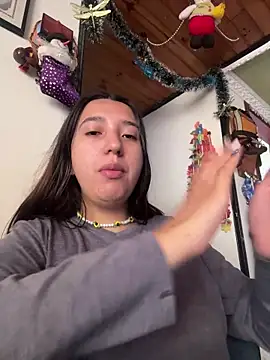 Alix Rousses21 online show from December 20, 4:10 pm