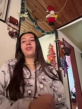 Alix Rousses21 online show from January 9, 5:20 pm