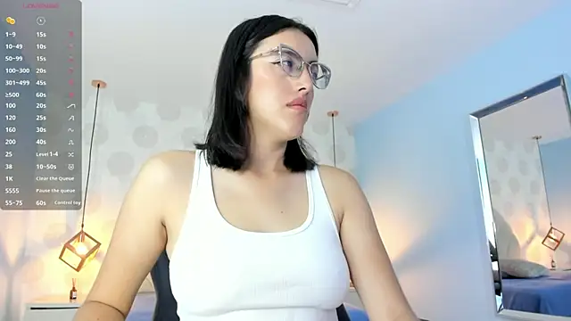 VENUSGREYS1 online show from February 20, 12:18 pm