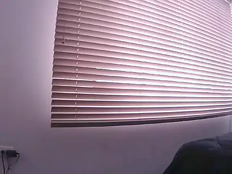 Fernanda andrew online show from April 15, 3:27 pm