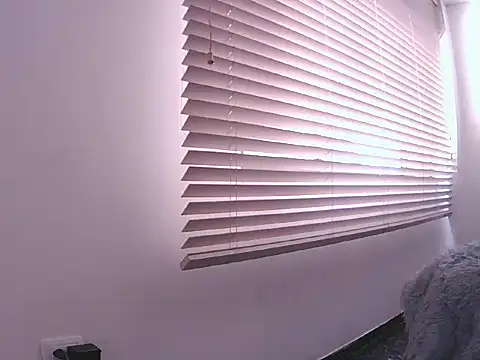 Fernanda andrew online show from March 21, 2:32 pm