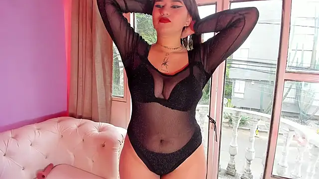 Amy Parkker online show from December 19, 12:40 pm