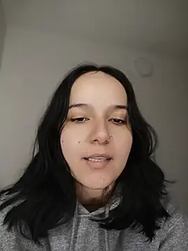 tiffanybrowm online show from April 3, 4:52 am