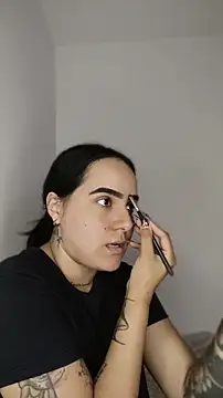 tiffanybrowm online show from April 11, 4:42 am