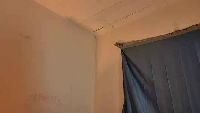 MoonLipsON- online show from April 3, 10:11 am