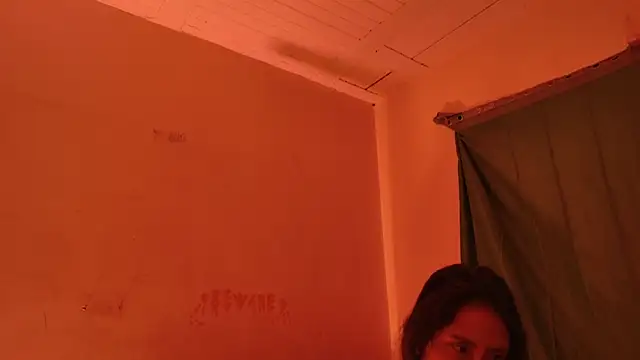 MoonLipsON- online show from April 14, 12:04 am