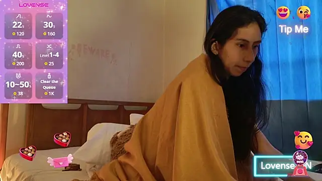 MoonLipsON- online show from February 17, 3:20 pm