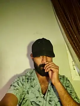 Snapshot of Bigkannan chatting on May 11, 9:54 am Bigkannan online show from May 11, 9:54 am
