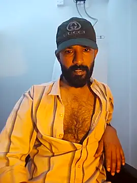 Snapshot of Bigkannan chatting on May 8, 9:24 am Bigkannan online show from May 8, 9:24 am