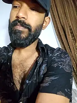 Snapshot of Bigkannan chatting on May 3, 3:11 am Bigkannan online show from May 3, 3:11 am