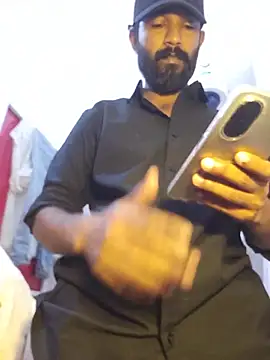 Snapshot of Bigkannan chatting on July 4, 9:26 am Bigkannan online show from July 4, 9:26 am