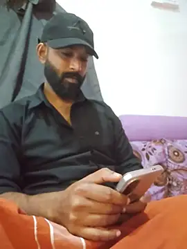 Snapshot of Bigkannan chatting on July 17, 8:55 am Bigkannan online show from July 17, 8:55 am