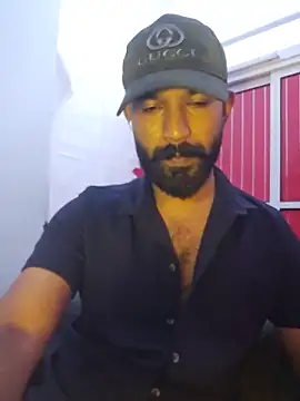 Snapshot of Bigkannan chatting on June 3, 9:43 am Bigkannan online show from June 3, 9:43 am